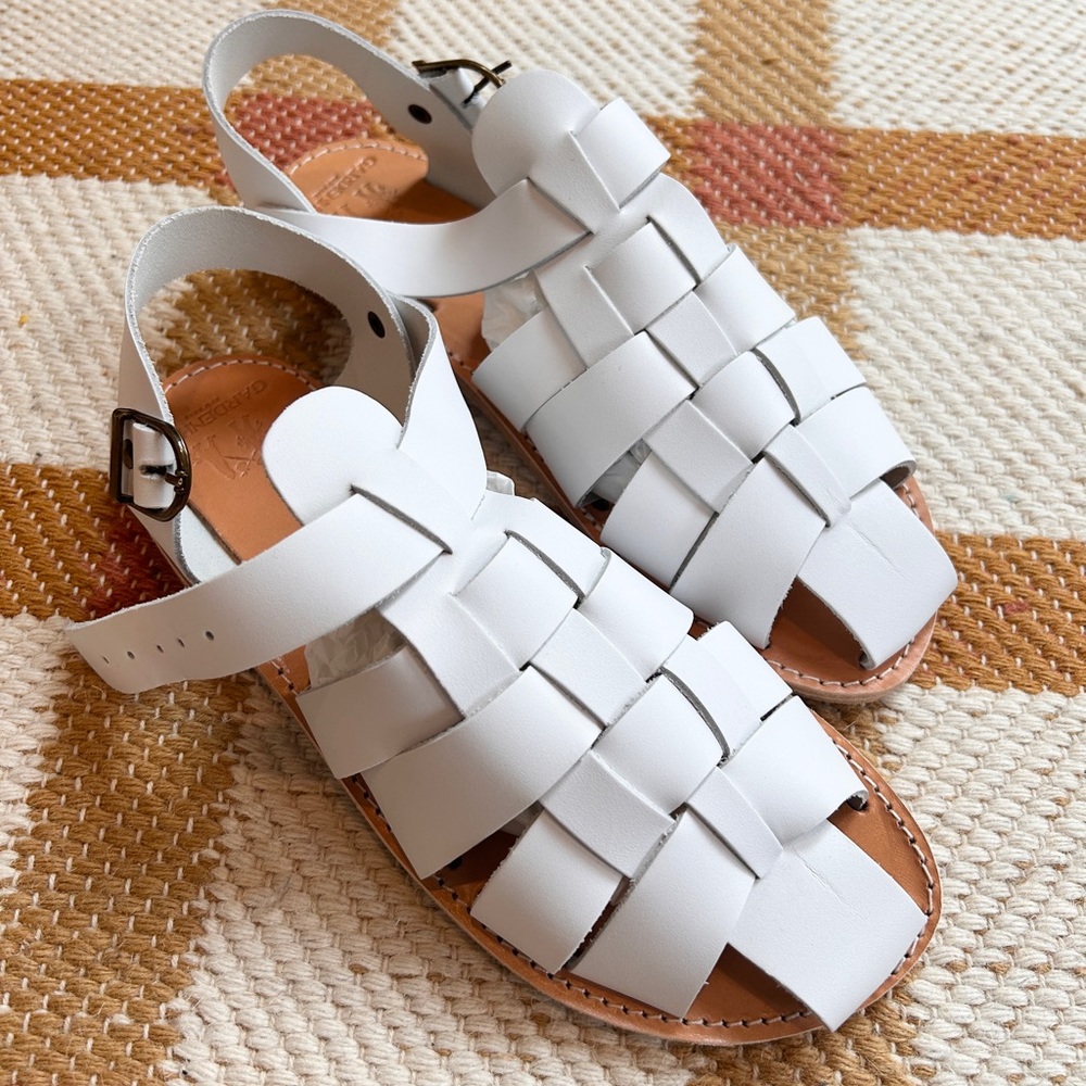 Gardenheir White Leather Fisherman Sandals